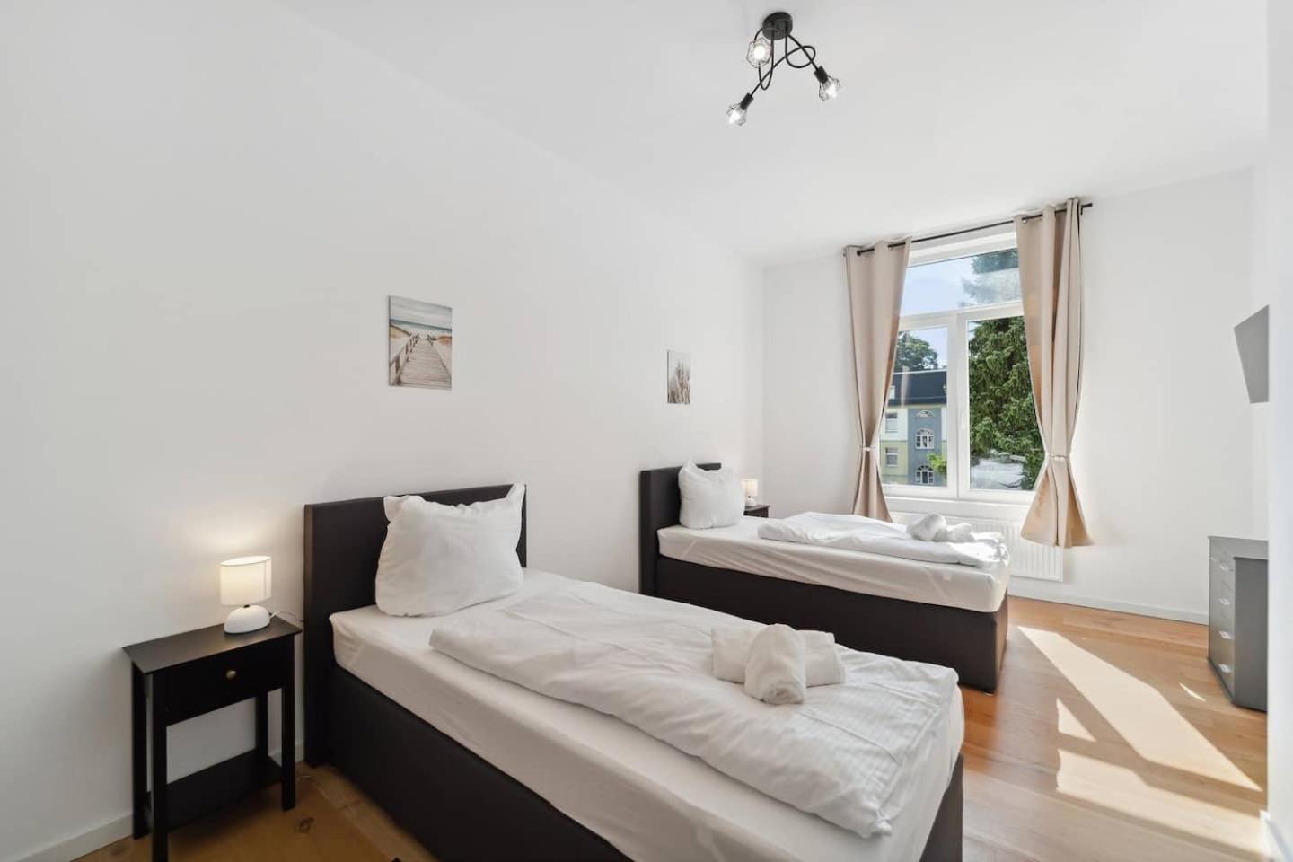 Infinity Stay Ferienapartments Rheinstrasse 빌헬름스하펜 외부 사진