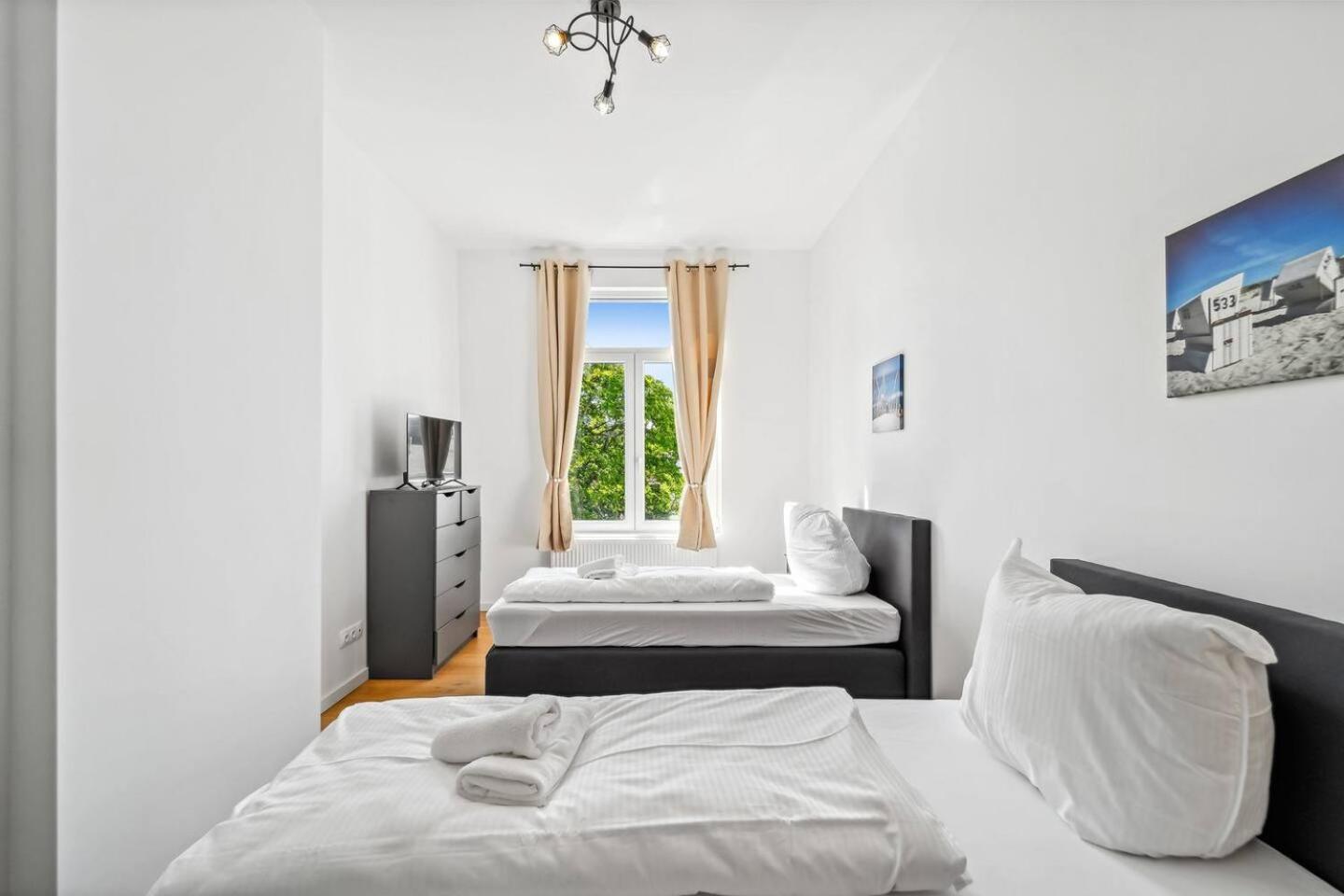 Infinity Stay Ferienapartments Rheinstrasse 빌헬름스하펜 외부 사진