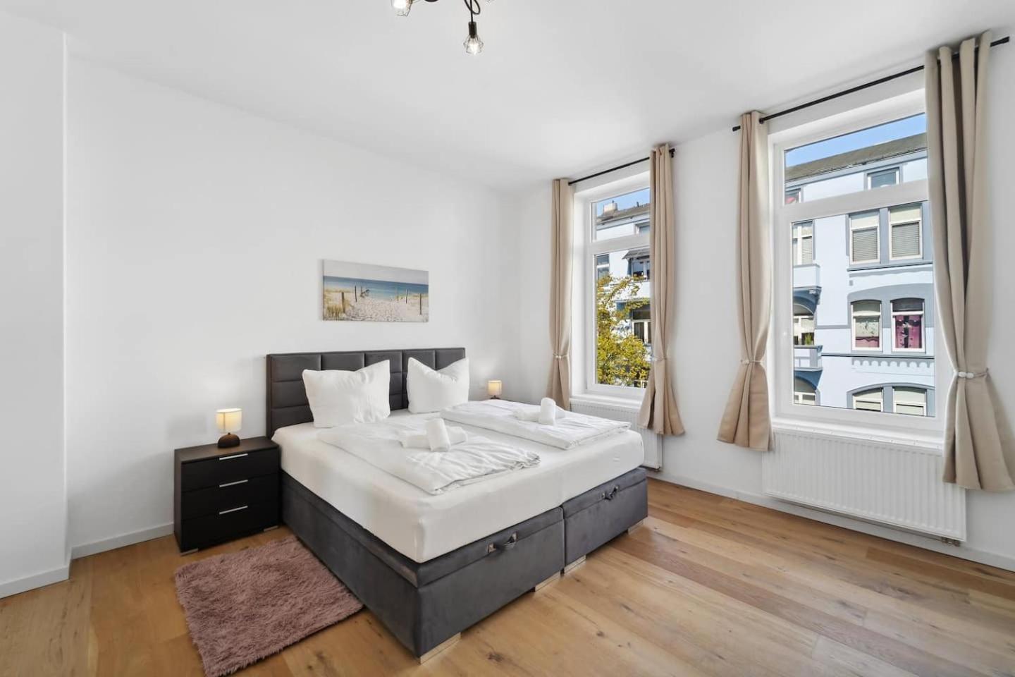 Infinity Stay Ferienapartments Rheinstrasse 빌헬름스하펜 외부 사진