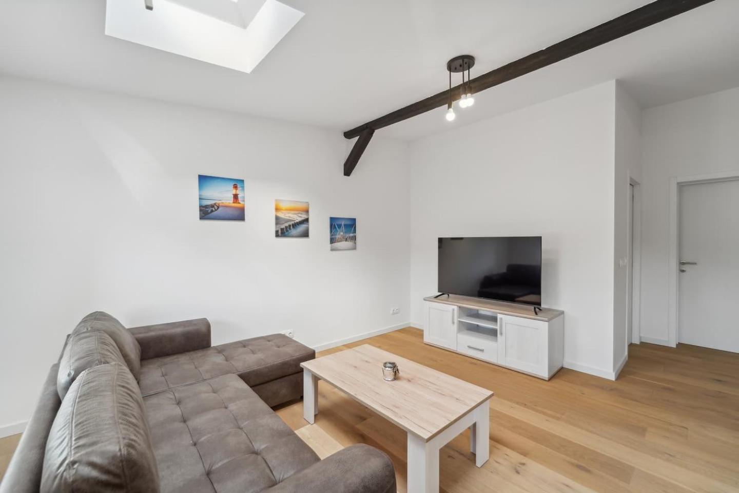 Infinity Stay Ferienapartments Rheinstrasse 빌헬름스하펜 외부 사진