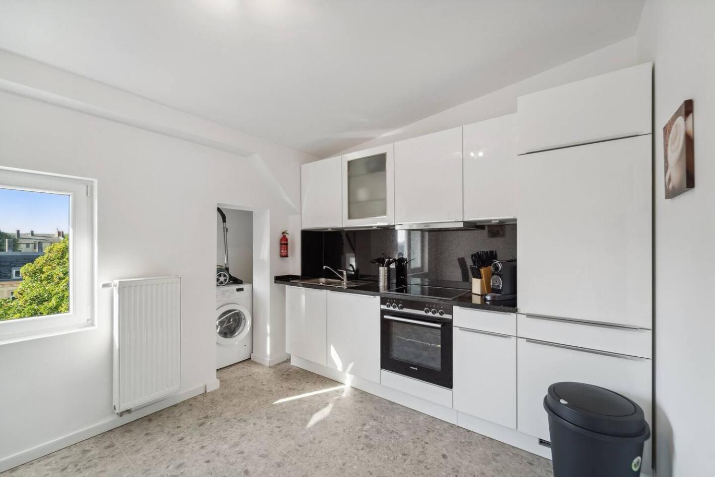 Infinity Stay Ferienapartments Rheinstrasse 빌헬름스하펜 외부 사진