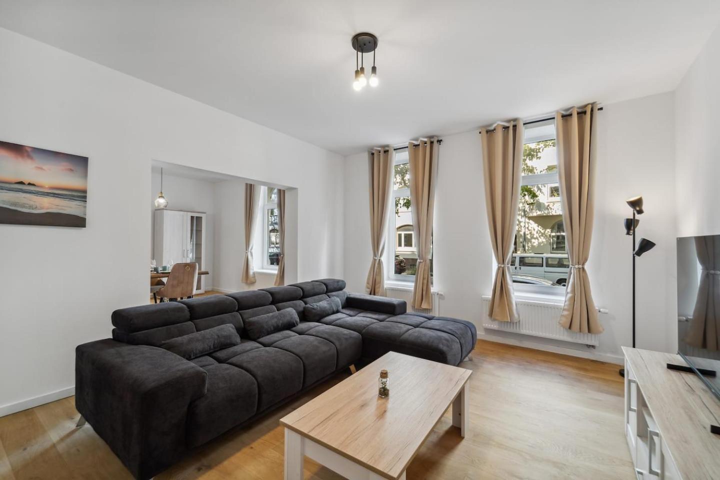 Infinity Stay Ferienapartments Rheinstrasse 빌헬름스하펜 외부 사진