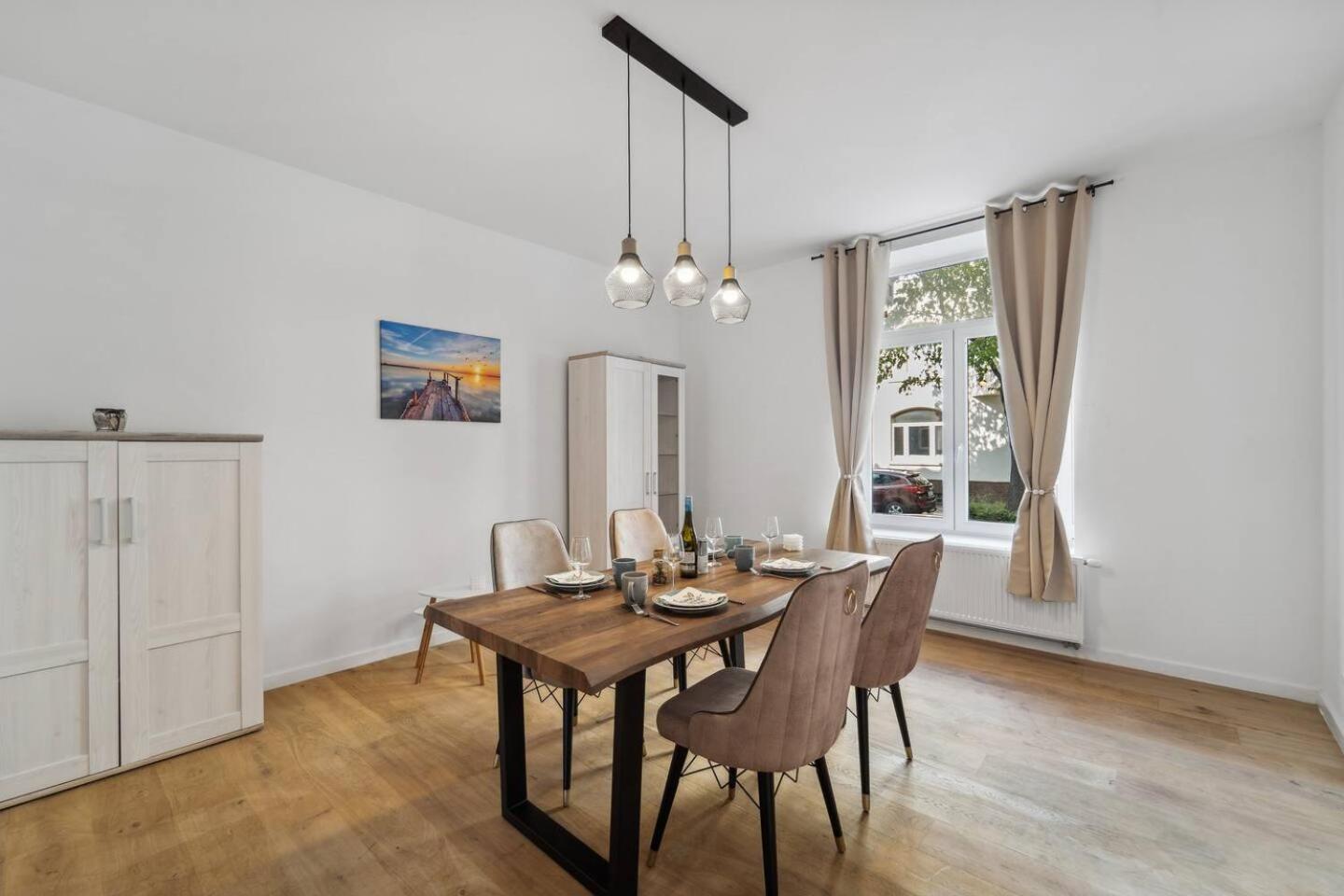 Infinity Stay Ferienapartments Rheinstrasse 빌헬름스하펜 외부 사진