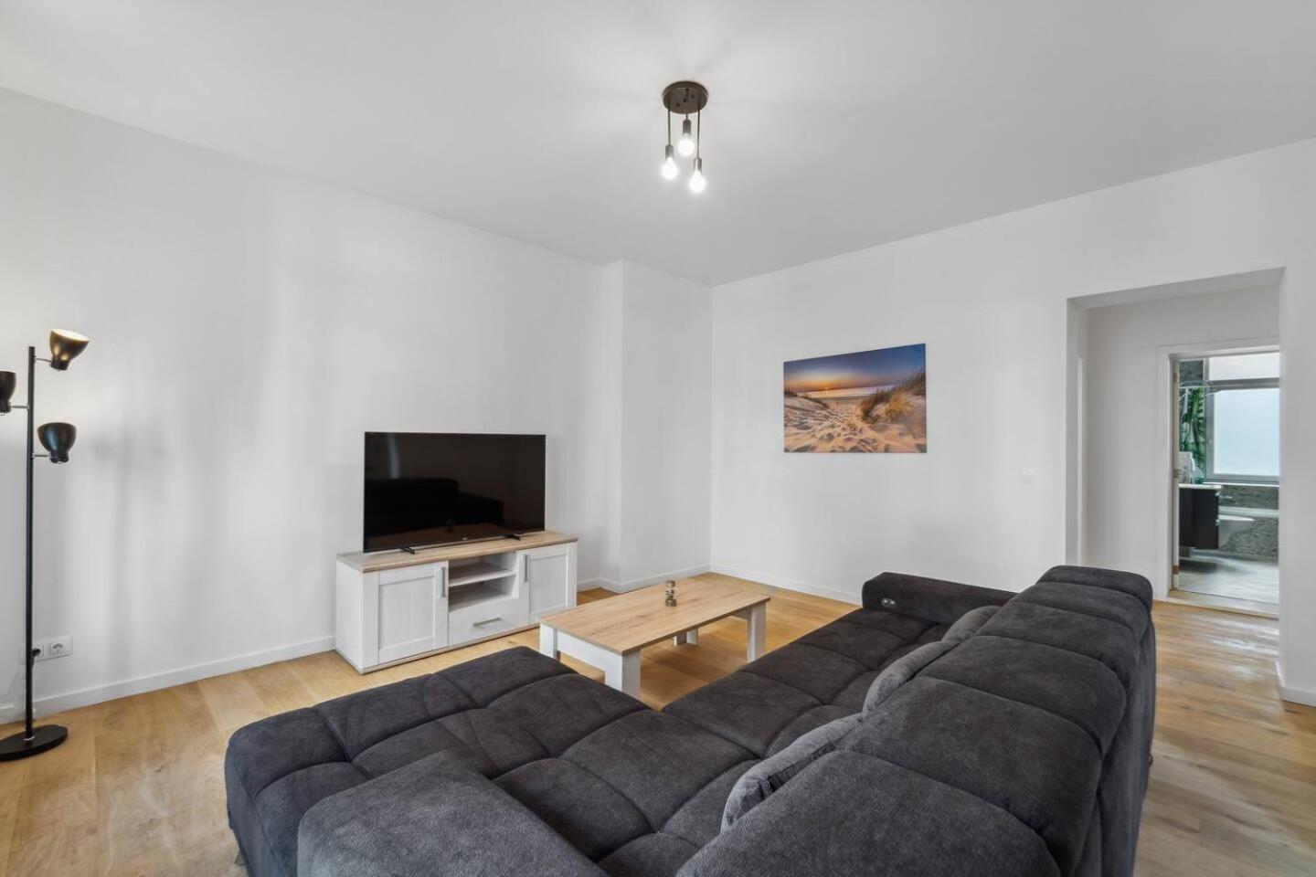 Infinity Stay Ferienapartments Rheinstrasse 빌헬름스하펜 외부 사진